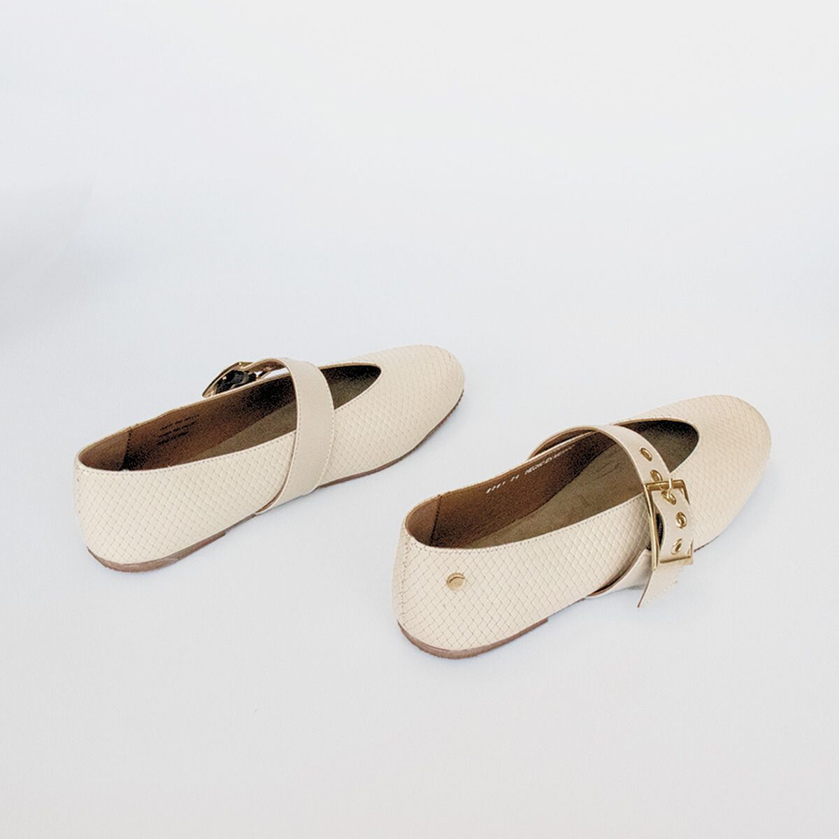 zapato-ballerina-piel-marfil-mujer-di9021-3