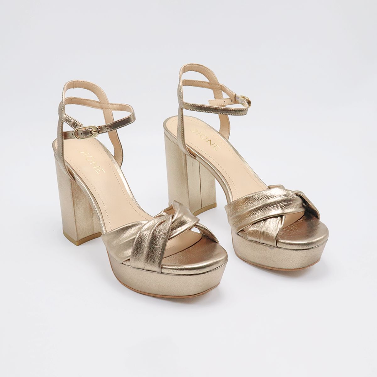 zapatos-sandalia-champange-piel-mujer-di8055