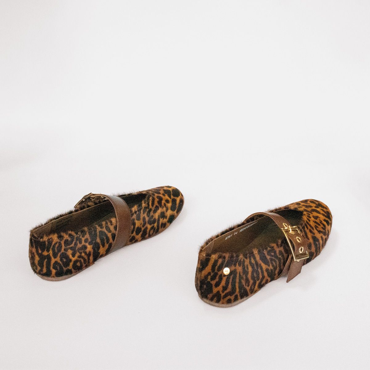 ballerina-pardus-piel-pelo-leopardo-mujer-di9026