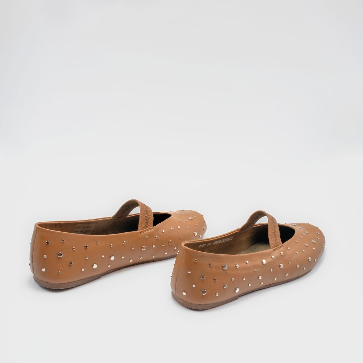 zapato-ballerina-camel-piel-mujer-di8057-3